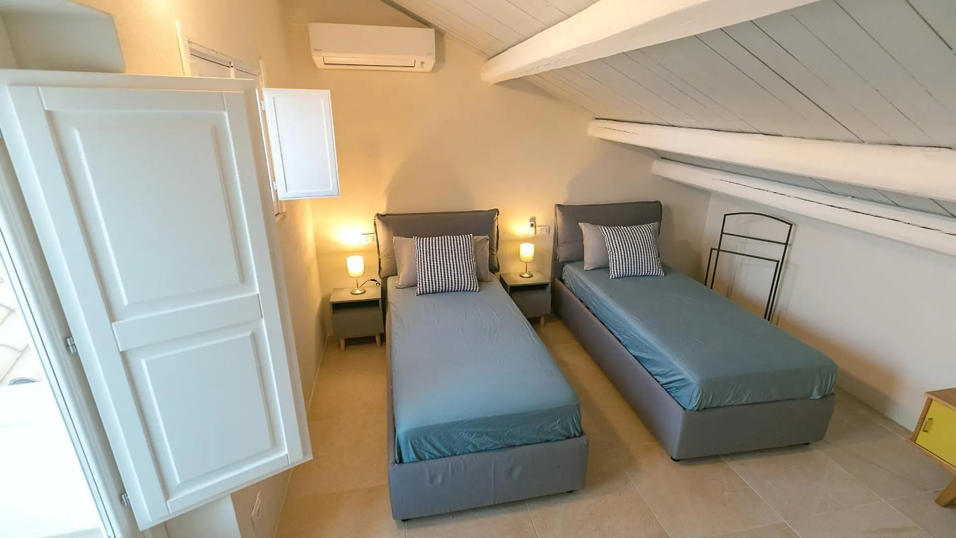 Apartment Veronique By Dimore In Sicily Syracuse